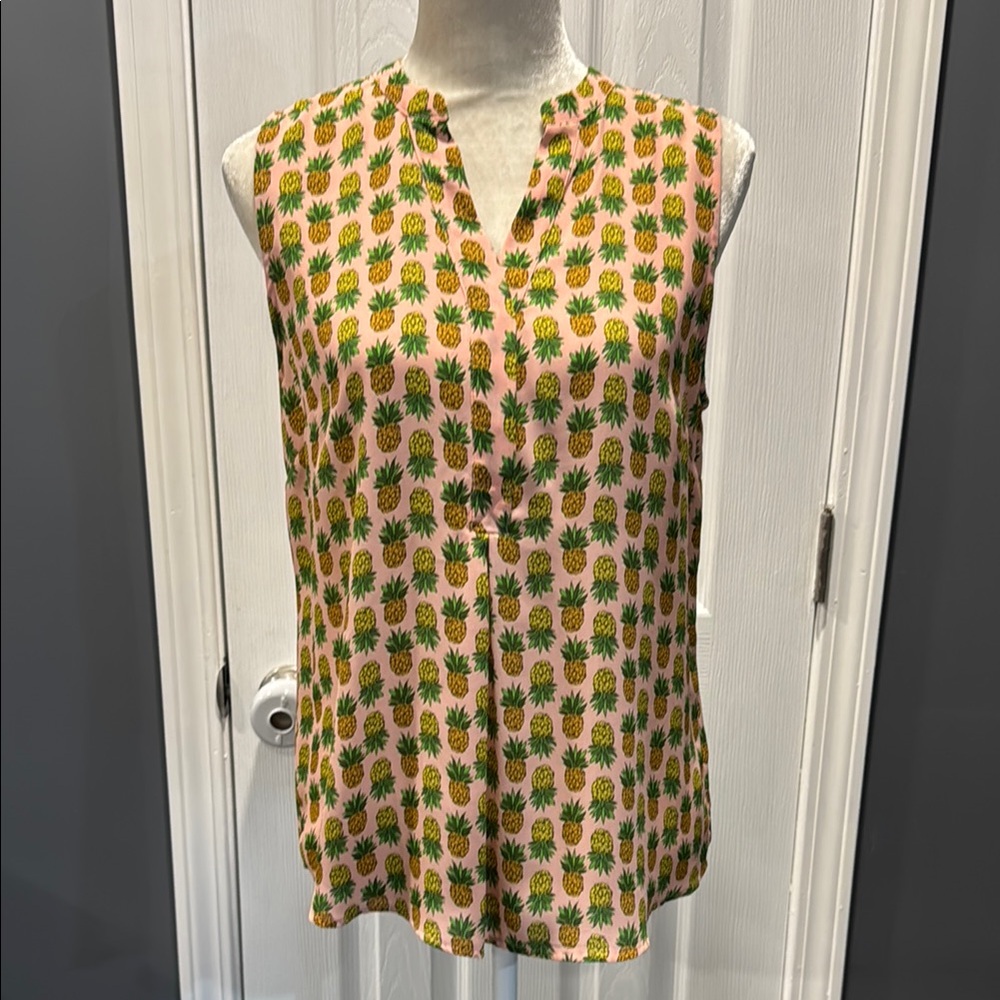 The Limited Pineapple Print Sleeveless Top Size Medium